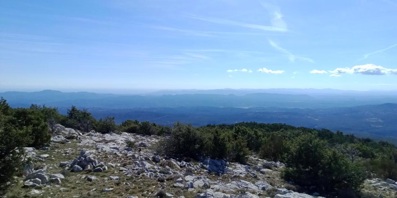 Montagne, Mer Et Verdon Séranon Екстериор снимка